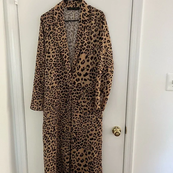 REVOLVE Delaney Duster In Leopard House of Harlow 1960 Long Jacket Coat Sz Small - Picture 4 of 9